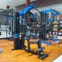 Máquina de fuerza IRONLIFE Multi Gym Single Station (ladrillo de 80 kg)